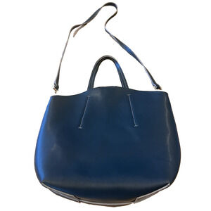 BARR+BARR Navy Leather Tote with Removable Make-up Bag NWOT